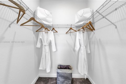 Adosado en venta en Homestead, Florida, 3 dormitorios, 143.53 m2 № 1986443 - foto 13