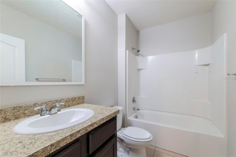 Villa ou maison à louer à Davenport, Floride: 4 chambres, 171.96 m2 № 2167039 - photo 7