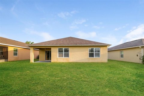 Villa ou maison à louer à Davenport, Floride: 4 chambres, 171.96 m2 № 2167039 - photo 10