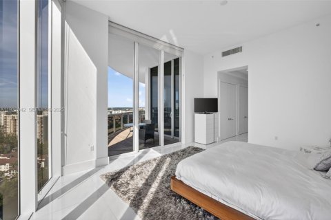 Снять в аренду кондоминиум в Авентура, Флорида 3 спальни, 207.64м2, № 1990572 - фото 19