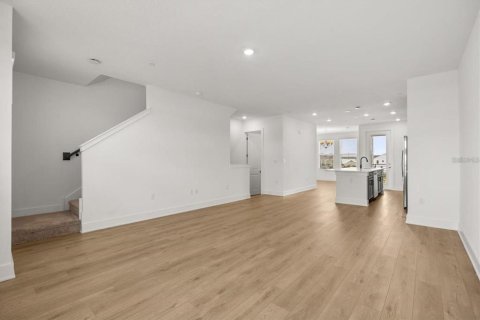 Adosado en alquiler en Winter Garden, Florida, 3 dormitorios, 192.49 m2 № 2099297 - foto 6