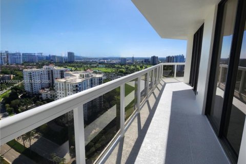 Condo in Aventura, Florida, 2 bedrooms in LANDMARK  № 2024029 - photo 7