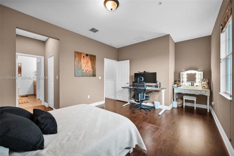 Adosado en venta en Miramar, Florida, 2 dormitorios, 163.51 m2 № 2009892 - foto 16