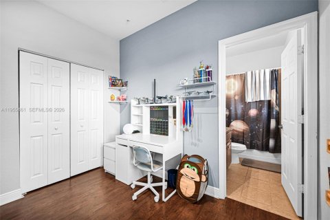 Adosado en venta en Miramar, Florida, 2 dormitorios, 163.51 m2 № 2009892 - foto 24