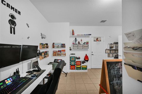 Adosado en venta en Miramar, Florida, 2 dormitorios, 163.51 m2 № 2009892 - foto 30