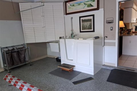 Condominio en alquiler en New Port Richey, Florida, 2 dormitorios, 160.54 m2 № 2345166 - foto 25