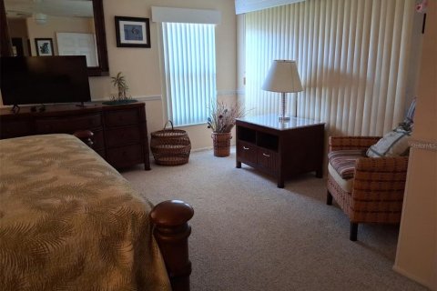 Condominio en alquiler en New Port Richey, Florida, 2 dormitorios, 160.54 m2 № 2345166 - foto 13