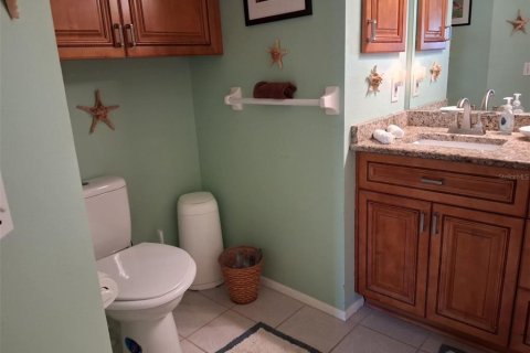 Condominio en alquiler en New Port Richey, Florida, 2 dormitorios, 160.54 m2 № 2345166 - foto 15