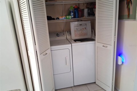 Condominio en alquiler en New Port Richey, Florida, 2 dormitorios, 160.54 m2 № 2345166 - foto 22
