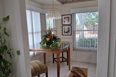Condominio en alquiler en New Port Richey, Florida, 2 dormitorios, 160.54 m2 № 2345166 - foto 5