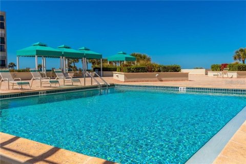 Condo in Clearwater, Florida, 2 bedrooms  № 1723057 - photo 13