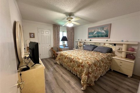 Condominio en alquiler en Sarasota, Florida, 1 dormitorio, 77.02 m2 № 1191156 - foto 11