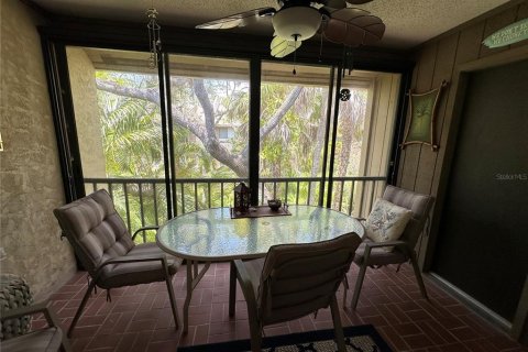 Condominio en alquiler en Sarasota, Florida, 1 dormitorio, 77.02 m2 № 1191156 - foto 15