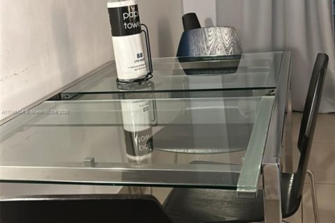 Copropriété à vendre à Sunny Isles Beach, Floride: 33.44 m2 № 2038176 - photo 4