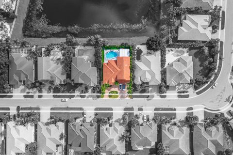 Villa ou maison à vendre à Wellington, Floride: 5 chambres, 414.34 m2 № 2084109 - photo 3