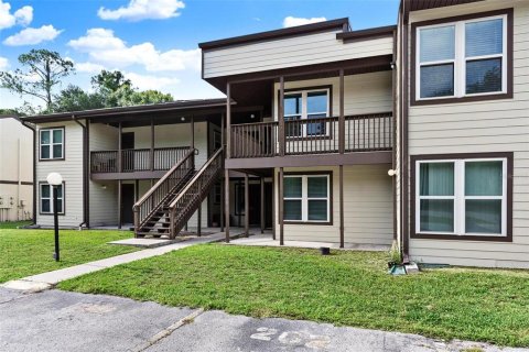 Condo in Wildwood, Florida, 3 bedrooms № 2117743
