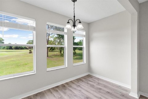 Condo in Wildwood, Florida, 3 bedrooms  № 2117743 - photo 14