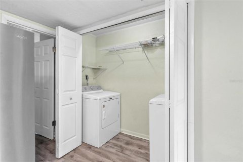 Condo in Wildwood, Florida, 3 bedrooms  № 2117743 - photo 20