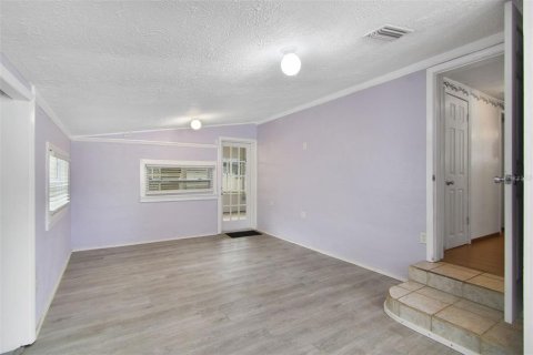 House in Edgewater, Florida 2 bedrooms, 111.48 sq.m. № 1899836 - photo 16