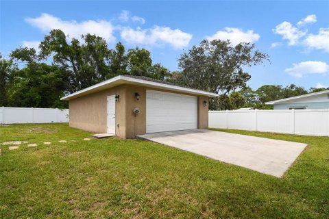 House in Edgewater, Florida 2 bedrooms, 111.48 sq.m. № 1899836 - photo 20