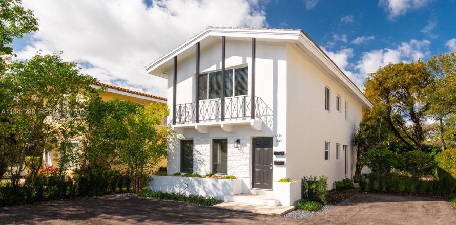 Apartamento en Coral Gables, Florida 1 dormitorio, 206.8 m2 № 1998547