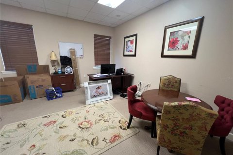 Propiedad comercial en venta en Tampa, Florida, 213.49 m2 № 1851122 - foto 12