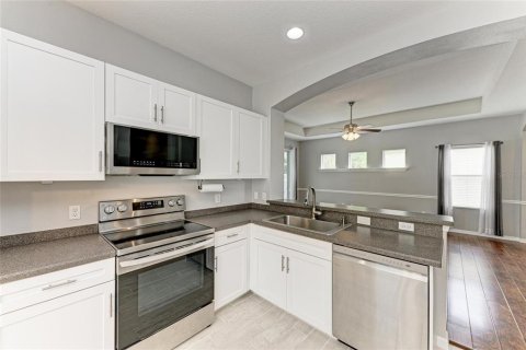 House in Bradenton, Florida 2 bedrooms, 120.12 sq.m. № 1898520 - photo 12