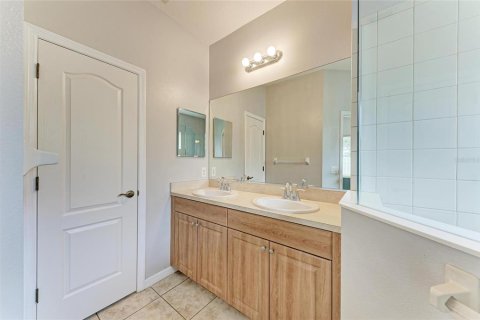 House in Bradenton, Florida 2 bedrooms, 120.12 sq.m. № 1898520 - photo 20