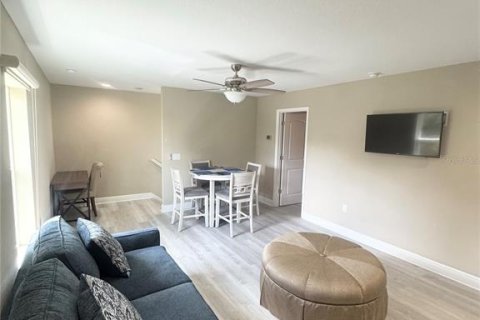 Apartamento en alquiler en Saint Cloud, Florida, 1 dormitorio, 58.62 m2 № 1885279 - foto 11