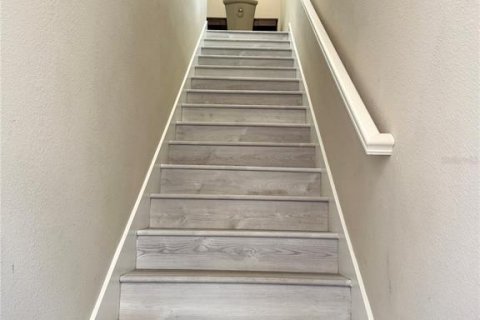 Apartamento en alquiler en Saint Cloud, Florida, 1 dormitorio, 58.62 m2 № 1885279 - foto 6