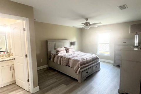 Apartamento en alquiler en Saint Cloud, Florida, 1 dormitorio, 58.62 m2 № 1885279 - foto 13