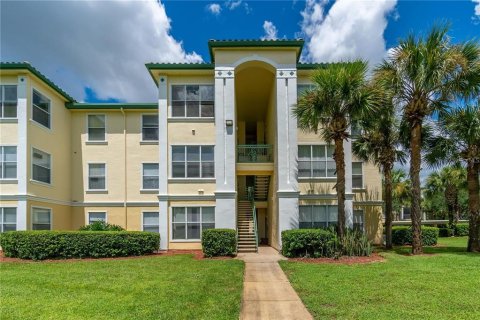 Condo in Kissimmee, Florida, 1 bedroom № 2237657 - photo 13