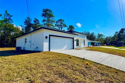 Casa en venta en Citrus Springs, Florida, 3 dormitorios, 142.05 m2 № 1544128 - foto 3