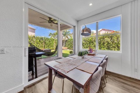Casa en venta en Weston, Florida, 5 dormitorios, 198.16 m2 № 2073158 - foto 21