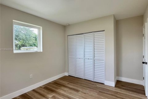 Villa ou maison à vendre à Miami Gardens, Floride: 4 chambres, 111.48 m2 № 1955431 - photo 21