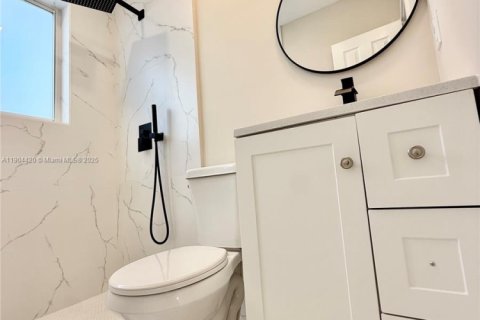 Villa ou maison à vendre à Miami Gardens, Floride: 4 chambres, 111.48 m2 № 1955431 - photo 14