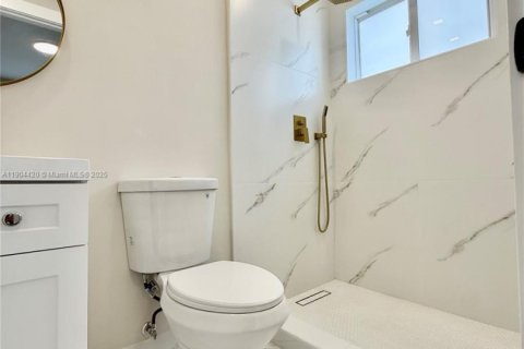 Villa ou maison à vendre à Miami Gardens, Floride: 4 chambres, 111.48 m2 № 1955431 - photo 10