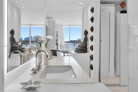 Купить кондоминиум в Майами, Флорида 2 комнаты, 139.91м2, № 1935833 - фото 9