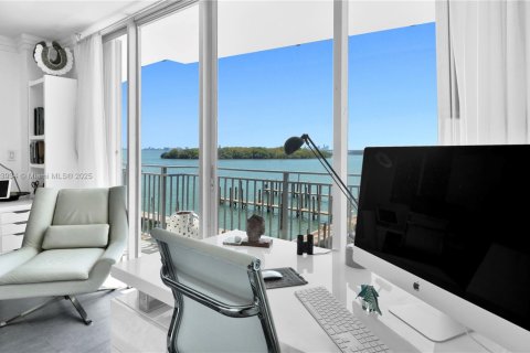 Купить кондоминиум в Майами, Флорида 2 комнаты, 139.91м2, № 1935833 - фото 6