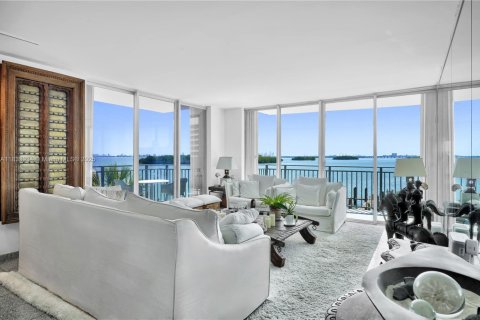 Купить кондоминиум в Майами, Флорида 2 комнаты, 139.91м2, № 1935833 - фото 3