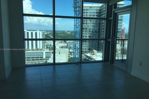 Condo in Miami, Florida, 1 bedroom  № 1889749 - photo 16