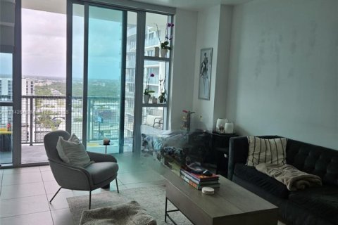 Condo in Miami, Florida, 1 bedroom  № 1889749 - photo 4