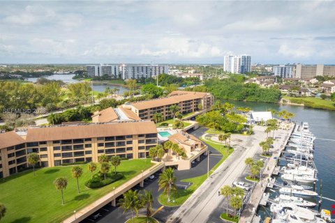 Copropriété à vendre à North Palm Beach, Floride: 2 chambres, 127.65 m2 № 2035905 - photo 24