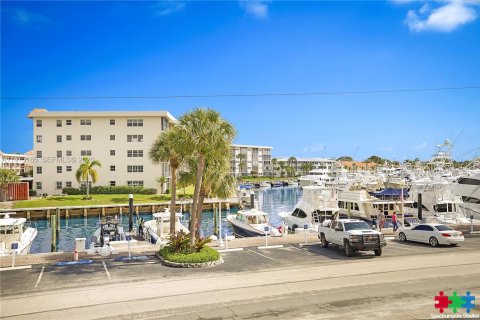 Copropriété à vendre à North Palm Beach, Floride: 2 chambres, 127.65 m2 № 2035905 - photo 21