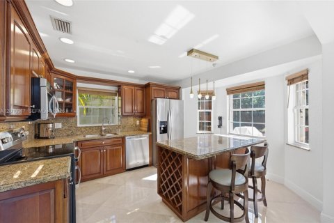 Casa en venta en Coconut Creek, Florida, 3 dormitorios, 198.53 m2 № 2073141 - foto 18