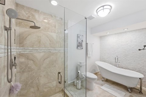 Casa en venta en Coconut Creek, Florida, 3 dormitorios, 198.53 m2 № 2073141 - foto 28