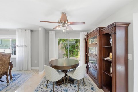 Casa en venta en Coconut Creek, Florida, 3 dormitorios, 198.53 m2 № 2073141 - foto 16