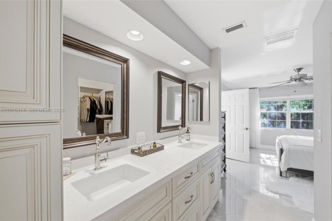 Casa en venta en Coconut Creek, Florida, 3 dormitorios, 198.53 m2 № 2073141 - foto 26