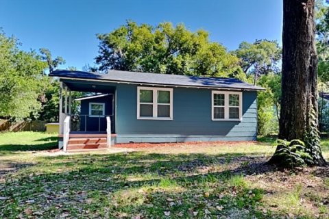 Снять в аренду виллу или дом в Джэксонвилл, Флорида 4 спальни, 102.94м2, № 768054 - фото 1