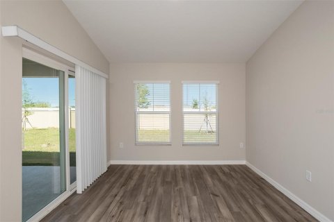House in Haines City, Florida 4 bedrooms, 171.87 sq.m. № 1866942 - photo 7